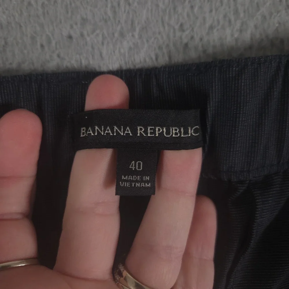 Banana Republic Shorts Mens 40 Black‎ Flat Front Stretch Performance Lightweight